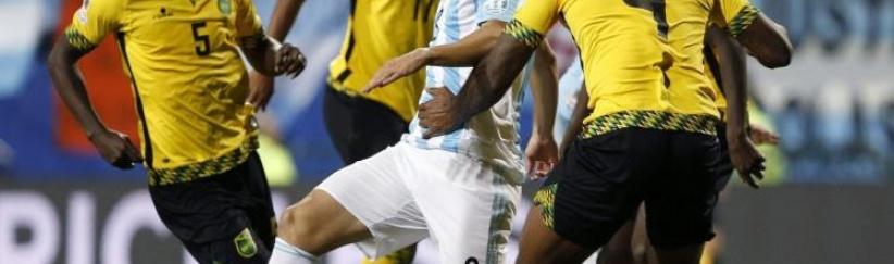 الأرجنتين تهزم جامايكا وتتأهل متصدرة لدور الثمانية بكوبا أميركا