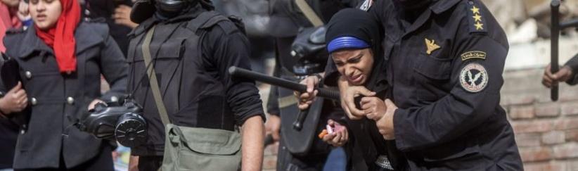 مؤتمر بلندن: النظام المصري يدفع للعنف