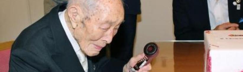 وفاة أكبر رجل معمر في العالم عن 112 عاماً