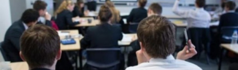 الإندبندنت: العربية هي اللغة التي يجب تعلمها