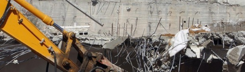 الاحتلال يوزع أوامر هدم وترحيل ووقف بناء لعشرات المساكن في القدس