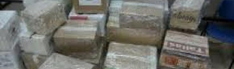 اللجنة الشعبية للخدمات في مخيم الدهيشة توزع 425 طردا غذائيا على مخيمات اللاجئين في المحافظة