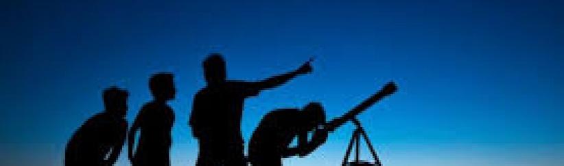 المشروع الاسلامي: رؤية الهلال الخميس غير ممكنة بالعين المجردة والتلسكوب