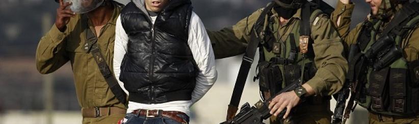 الاحتلال يعتقل شابا ويستدعي فتى غرب بيت لحم