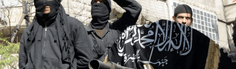 معارضون سوريون دربتهم أمريكا يسلمون أنفسهم لـ