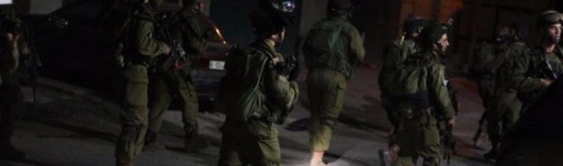 عشرات المعتقلين في الضفة