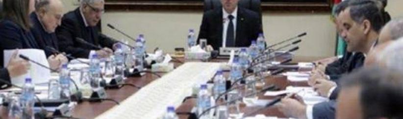 الحكومة تؤكد اهمية الاتفاق على كافة الملفات باجتماع القاهرة