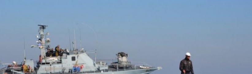 بحرية الاحتلال تستهدف مراكب الصيد قبالة شاطئ السودانية