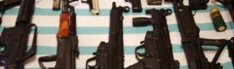 11 متهما يحاكمون في الاردن بتهمة تهريب اسلحة الى الضفة الغربية