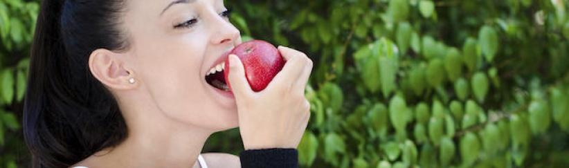 فوائد تناول التفاح.. أبرزها الحماية من سرطان الرئة