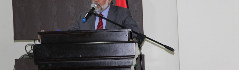 خليفة يتسلم مقر وزارة الاعلام في قطاع غزة