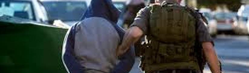 الاحتلال يعتقل شاب بدعوى حيازته سكينا ً قرب جنين