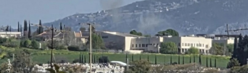 إصابة منزل بشكل مباشر: حزب الله يطلق رشقة صاروخية على الجليل