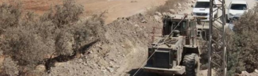 الاحتلال يغلق طرقا فرعية جنوب أريحا