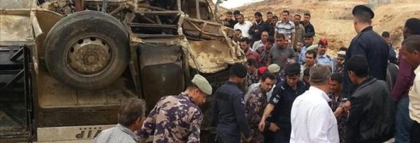 وفاة 15 معتمرا فلسطينيا بحادث بالأردن