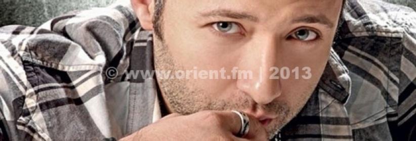 الفنان أحمد فهمي ينجو من حادث مروري مروع