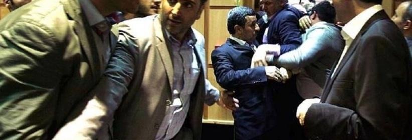 عقوبة من 74 جلدة علنية بانتظار أحمدي نجاد