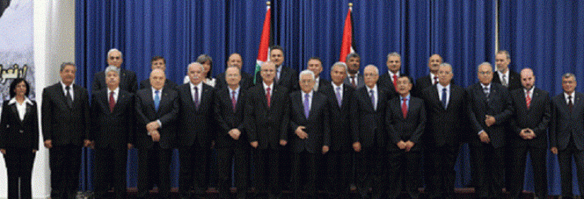 حكومة الدكتور حمد الله تؤدي اليمين الدستورية امام الرئيس