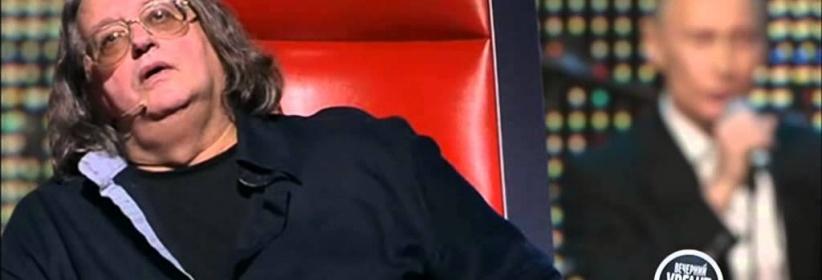 بالفيديو : شاهد رد فعل حكام The Voice عند اكتشافهم أن المشترك هو الرئيس الروسي فلاديمير بوتين