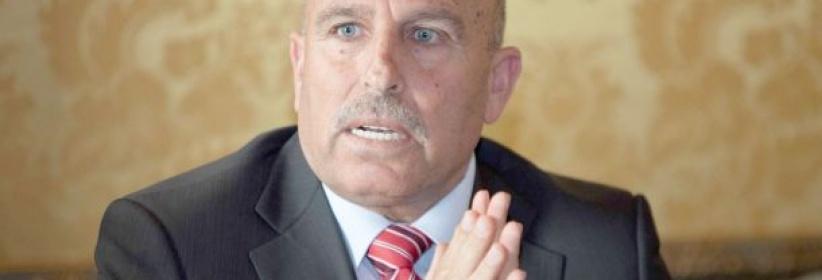 مجهولون يفتحون النار على مركبة عضو ثوري فتح ابو زايدة برام الله