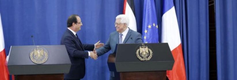 عبّاس يؤكد لهولاند استمرار تعثر مساعي كيري