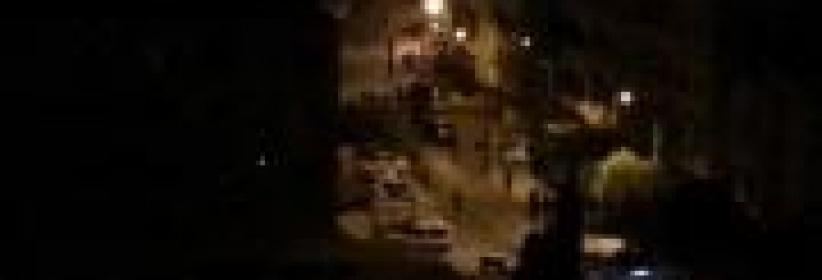 اصابة 3 مواطنين واقتحام عشرات المنازل ومحل صرافة في نابلس