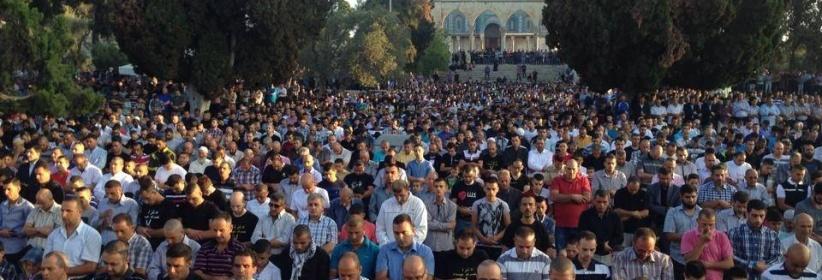 بالصور: صلاة عيد الفطر في رحاب الاقصى