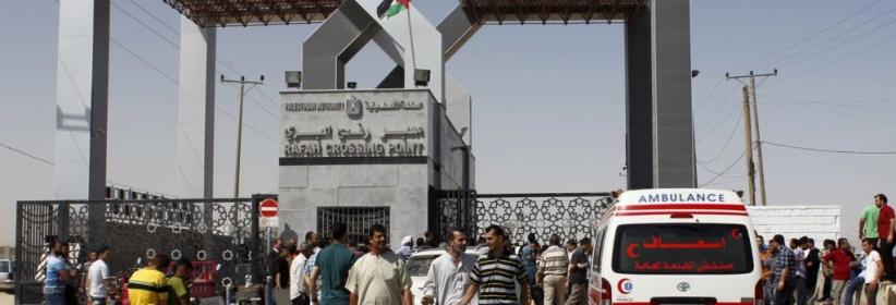 مصر تفتح معبر رفح استثنائيا لسفر للحالات الانسانية