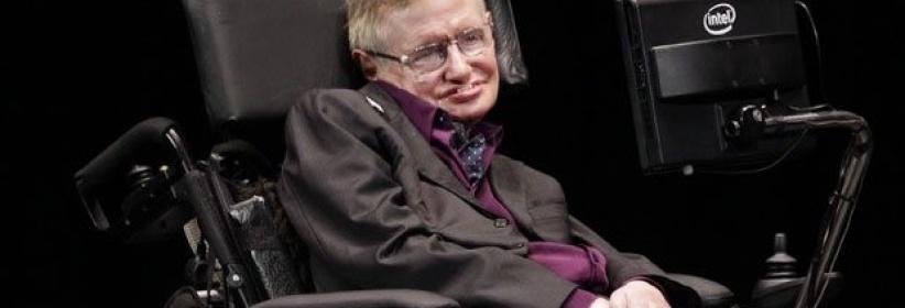 “ستيفن هوكينج” ينضم إلى فيس بوك ويحصد مليون إعجاب بأقل من 10 ساعات