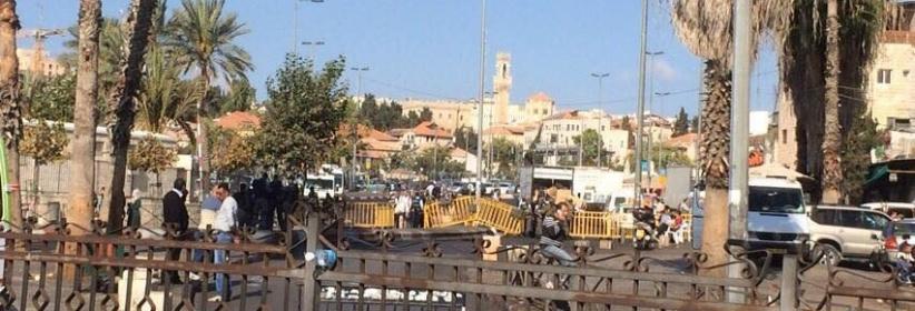 القدس: مواجهات والاحتلال يمنع المصلين من الوصول للاقصى