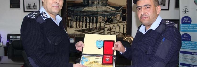 تعيين المقدم لؤي ارزيقات ناطقا بسام الشرطة الفلسطينية