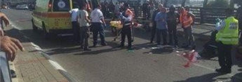 فيديو: طعن جندي إسرائيلي وإصابته خطيرة في تل أبيب