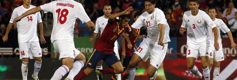 إسبانيا تهزم بيلاروسيا بصعوبة