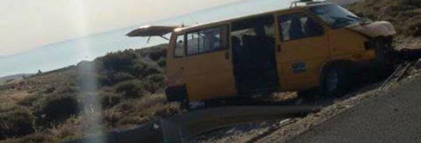 اصابة 11 شخص في حادث تصادم بين مركبتين فلسطينية واستيطانية شرق رام الله