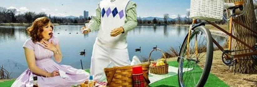 تتزوج من دمية لتتخلص من عنوستها