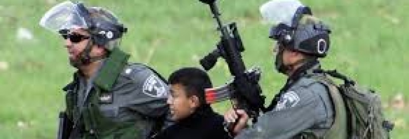 93 قاصرًا يقبعون بسجن 