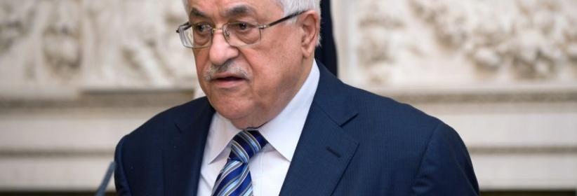 عباس يهنئ كيري بسلامته بعد حادث الدراجة النارية