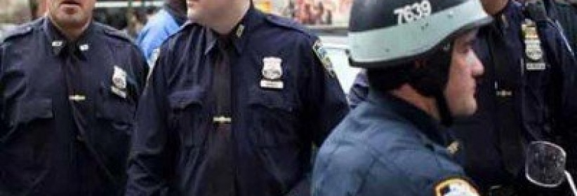 الشرطة: مسلحان يقتلان ثلاثة ويصيبان امرأة قرب جامعة بالتيمور الأمريكية