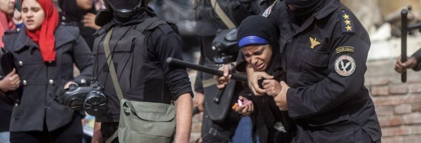 مؤتمر بلندن: النظام المصري يدفع للعنف