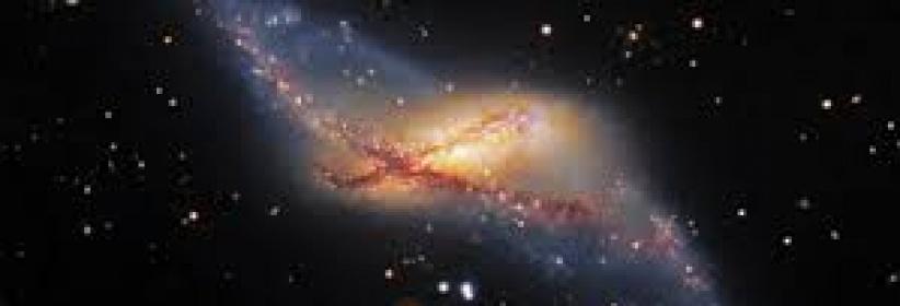 علماء الفلك: ثقب أسود ضخم يستيقظ بمجرة مجاورة