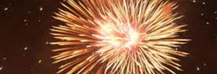 إصابة 13 مواطنا نتيجة استخدام الالعاب النارية بالضفة