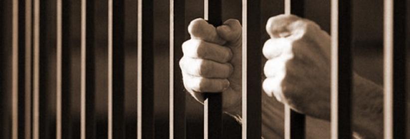 ثلاثة أسرى يواصلون إضرابهم المفتوح عن الطعام