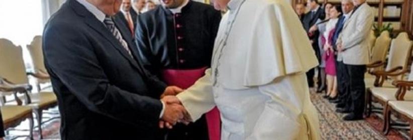 الفاتيكان يرفض تسليم 