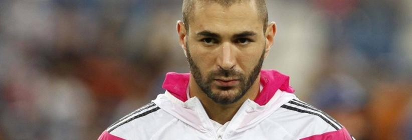 فينغر يتحدث مع بنزيمة لاقناعه بالانتقال لارسنال