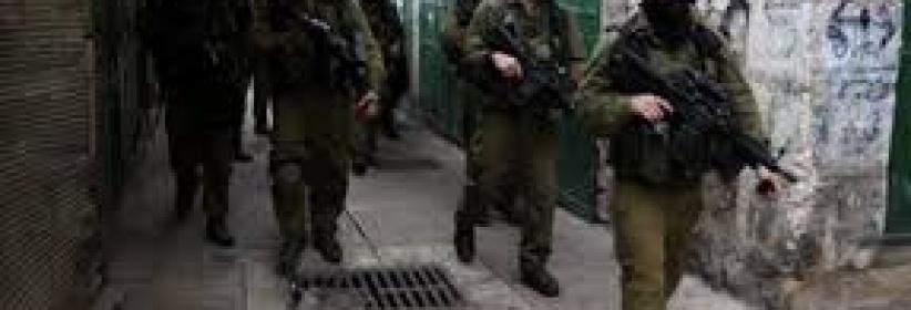 الاحتلال يقتحم قرية جيت ويسلم 5 إخطارات وقف بناء