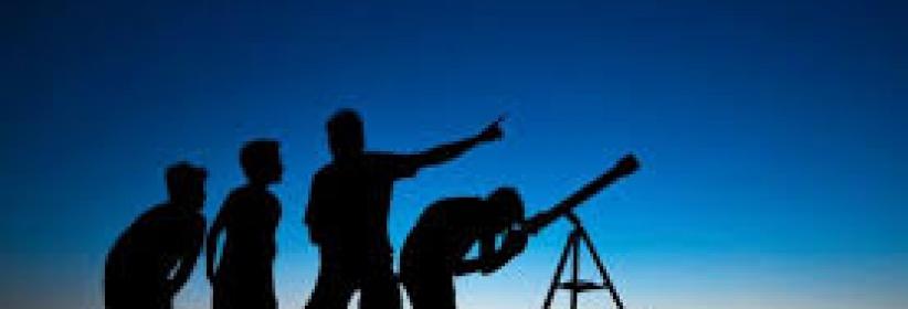 المشروع الاسلامي: رؤية الهلال الخميس غير ممكنة بالعين المجردة والتلسكوب