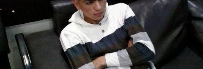 الخليل : عصابة مسلحة ” انتحلت شخصية الاستخبارات العسكرية وقامت بخطف شاب من بين آلاف المتسوقين “