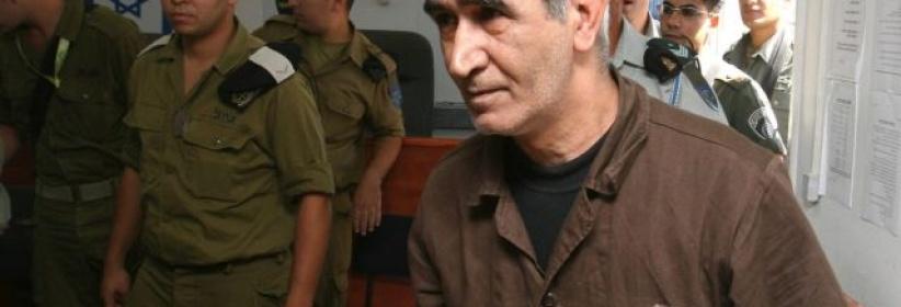 سعدات يدعو لتقديم مشروع للحماية الدولية للأسرى