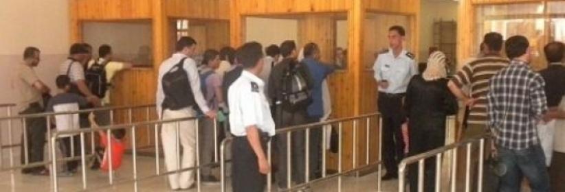 الشرطة: معبر الكرامة يعمل كالمعتاد في عيد الفطر.