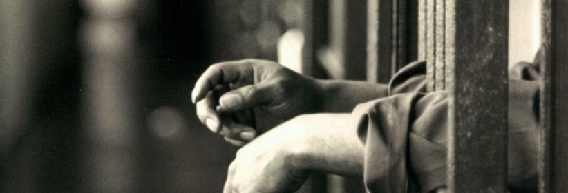 بالأسماء.. قوات الاحتلال تصدر أوامر اعتقال إداري بحق (15) أسيراً